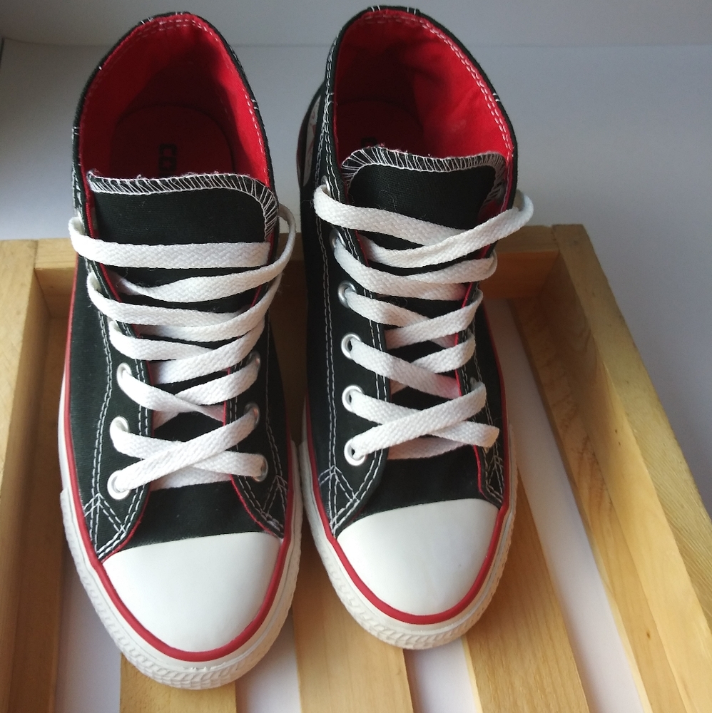 CONVERSE HIGH-TOP SNEAKER 7